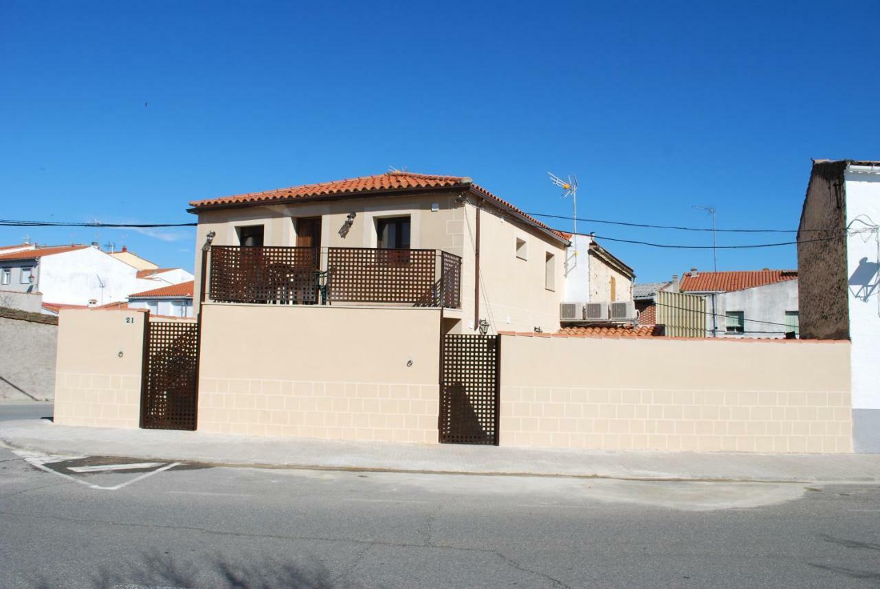Apartamentos Rurales El Trillo Малпартида де Пласенсия Екстериор снимка