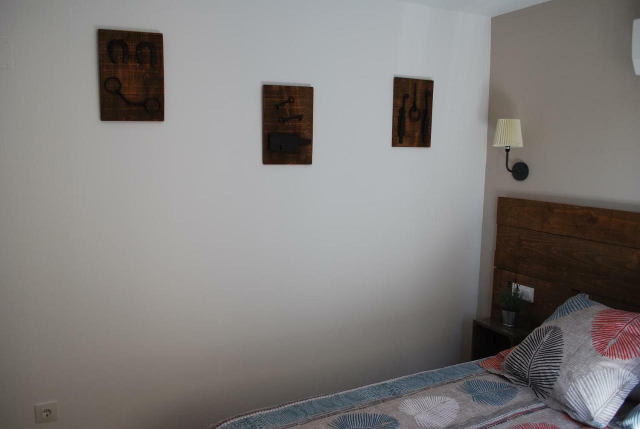 Apartamentos Rurales El Trillo Малпартида де Пласенсия Екстериор снимка